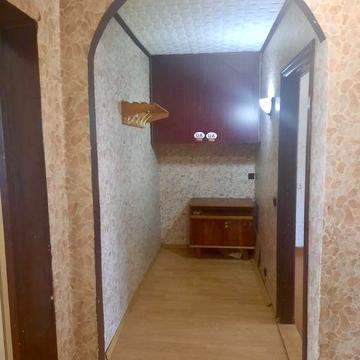 Квартира центр міста 2 поверх 3 кімнатна
