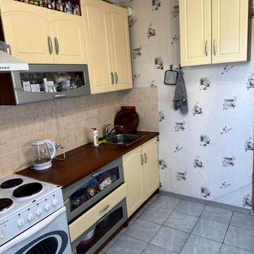 Продам 2-х ком кв ж/м Победа-5, пр-кт Героев 20