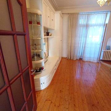 Продам трехкомнатную сталинку Индустриальный район