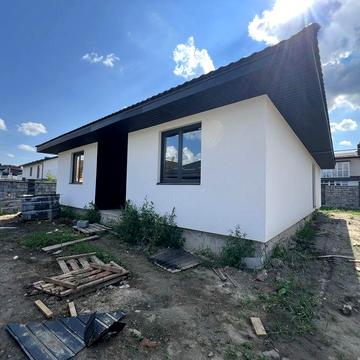 Продаж будинку масив Макарова з комунікаціями