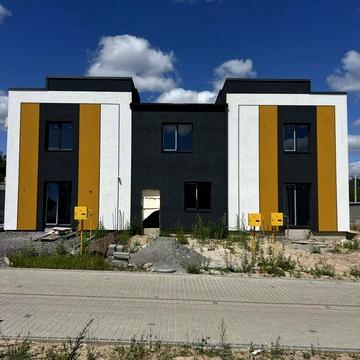 Продам котедж з централізованими комунікаціями + газ , район макарова ( позаду Дріади)
