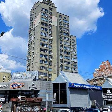 Либідська. Антоновича,165. Двокімнатна квартира з окремими кімнатами!