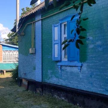 Будинок в селищі Опішня