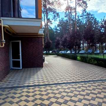 Прорізна вул., 7