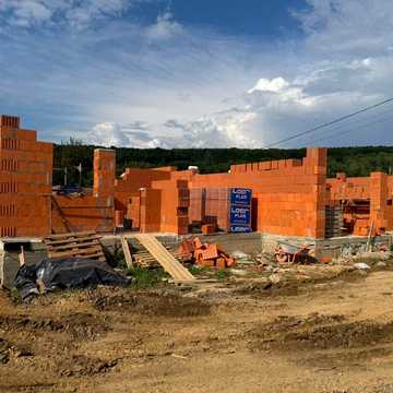 Будинки танхауси, Ужгород , р-н Червениця