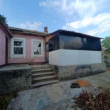 Продається частина будинку
