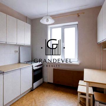 Продаж 3к квартири, Червоної Калини, Маяковського, 81 Троєщина, Київ