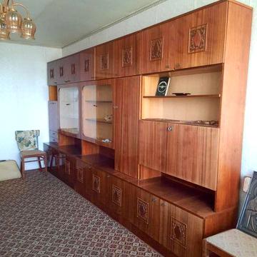 Продаж 3 кімнатної квартири, вул.Лахтинська