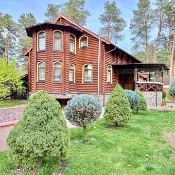 Деревяний будинок  зруб Биківня