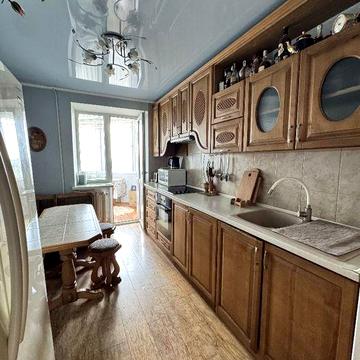 Продажа 3-ком. квартиры с ремонтом и видом на парк! Центр Хортицкого р-на