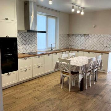 Продаж затишного будинку 120 м2 біля лісу.