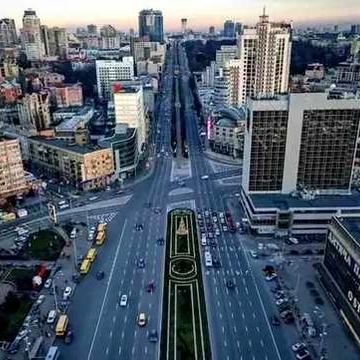 Саксаганського 147. Галицька площа. БІЗНЕС + ПРОЖИВАННЯ.