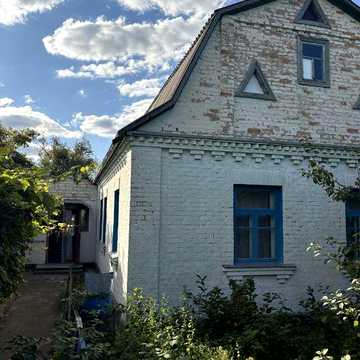 Продаж цегляного  будинка в тихому місці  м. Васильків (держпрограми)