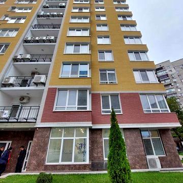 Продам простору 1-кім.квартиру в SUN CITY на вул.Бочарова ЖК SUN CITY