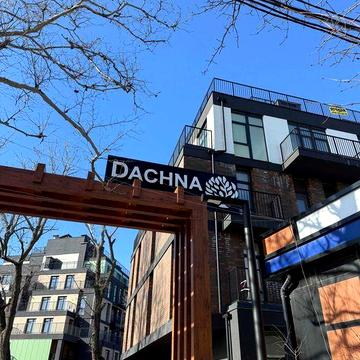 Найкраща ціна у «Пространстві» на Дачній з оформленням. Будинок у парку. 0 % оф  ЕС