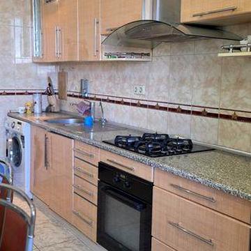 Сдам 3 к.квартиру на Старицкого 20/1,рядом Щорса,Ивановский мост