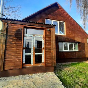 Продаж будинку, передмістя