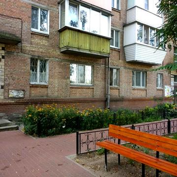 Троїцько-Кирилівська вул. (Олексія Терьохіна), 14-Б