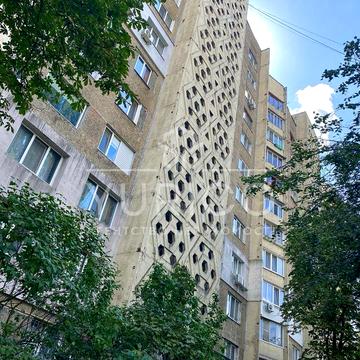 Продаж 2к квартири Якуба Колоса 8В