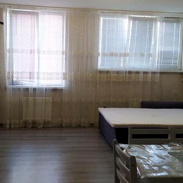 Здам в оренду 1кімнатну квартиру(студія) в новому будинку  відповідальній молодій парі ,дівчині ,або чоловіку без вредних звичок