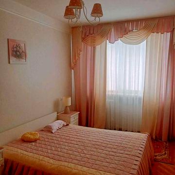 Здається 2-кімнатна квартира, Кловський узвіз,24