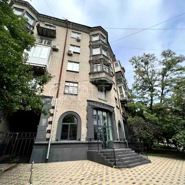 Микільсько-Ботанічна вул., 2/14