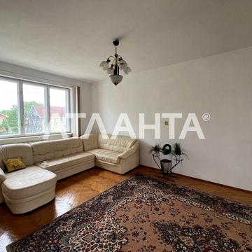 3-х поверховий будинок, 10 соток землі. вул. Кармелюка