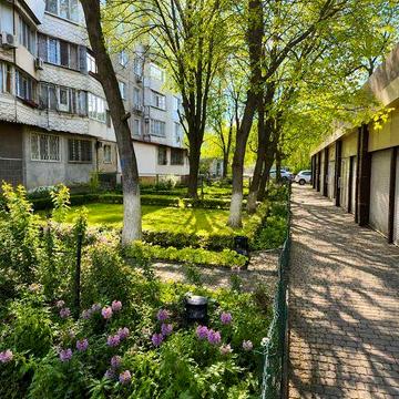 Продаж квартири 100 кв.м. з власним входом 1 поверх Пандус