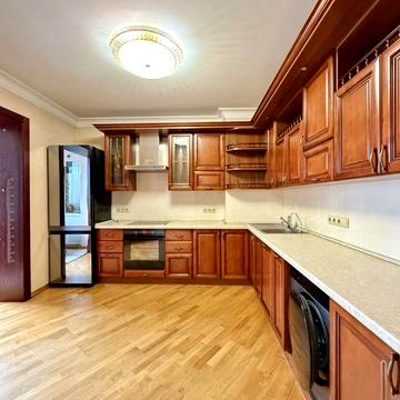 Продаж 3к квартири на Позняках.Пчілки 2б