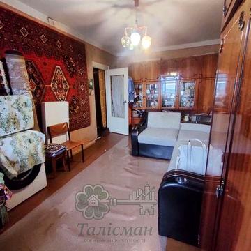 Продається квартира на масиві Незалежності