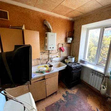 Продаж 2к. квартири, центр, район магазину "Авіс"