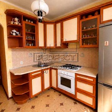Продаж 2к квартири Героїв Дніпра 34А / Героев Днепра 34А