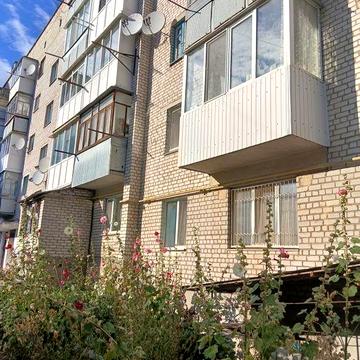 Продам однокімнатну квартиру в тихому центрі.