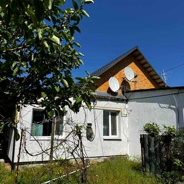 Продаж будинку в центрі Клавдієво-Тарасового