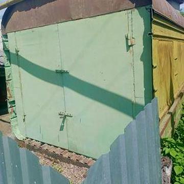 Гараж 8,5 м приблизно 25 кВ.