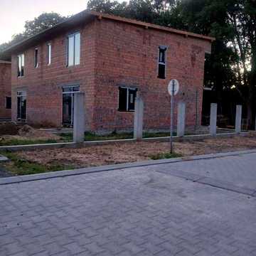 Продаж котеджу в Конопниці