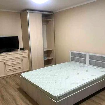 Оренда 1к квартири. Вул. Анатолія Словяненка, 14 м. Чернігівська .