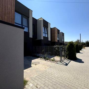 Поодаж Танхаусу | Вишневий сад| Газ |140м2 |2 сот землі
