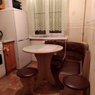 Здається в оренду 1 к кв на Дмитра Павличка 10А( Мінський масив)