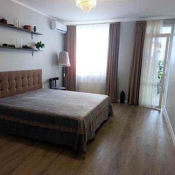 Продается 2-к квартира 67 м² на ул. Кленовая / Фонтан, красный кирпич