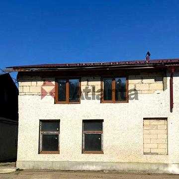 Продаж частини будинку 120 м² у місті!