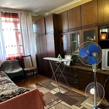 Продаж  1 квартиру центр міста