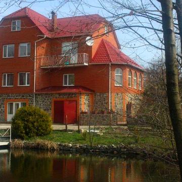 Продам 3-поверховий будинок в Березині 3449
