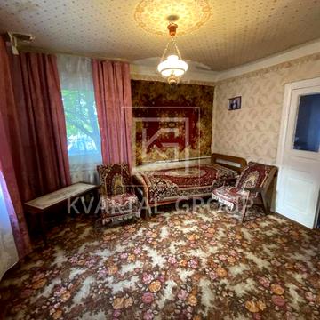 Будинок в центрі с.Дмитрівка. 17 соток.