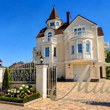Продаж преміального 3-поверхового будинку 350 м² у Гореничах, Бучанський район, Київська область