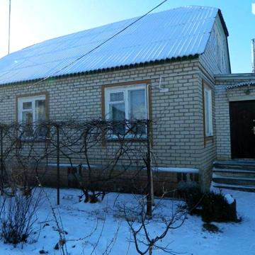 Міцний капітальний дім