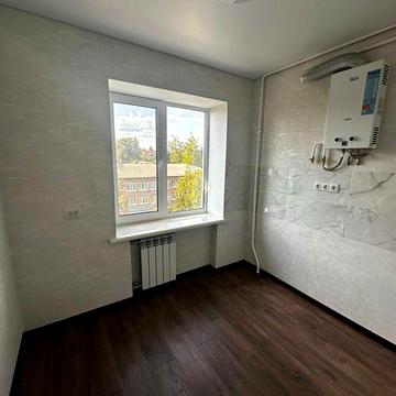 Продам 3-х кімнатну квартиру з ремонтом (район Водоканалу)
