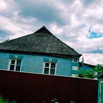 Будинок у селищі Краснокутськ