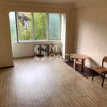 Без % !  Продаж 1к.кв на вул. Автозаводська 27 Пріорка Оболонський район