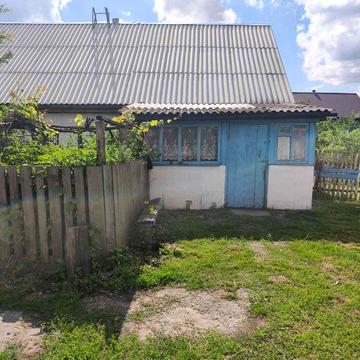 Продам хату в селі